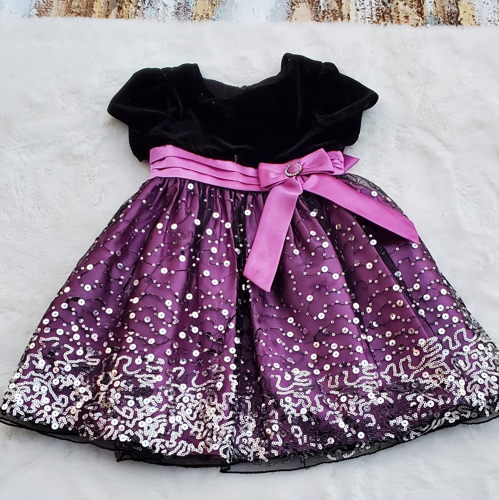 Cute dress size 2T